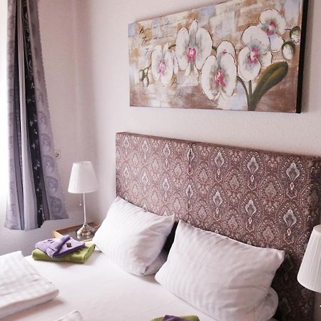 Hotel & Restaurant Arnoldusklause Düren - Eifel エクステリア 写真