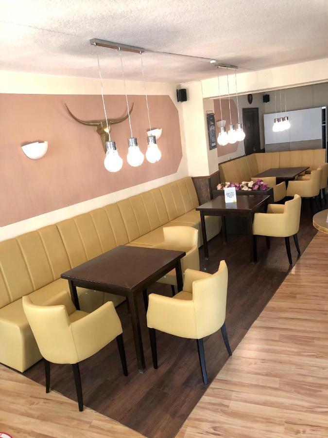 Hotel & Restaurant Arnoldusklause Düren - Eifel エクステリア 写真