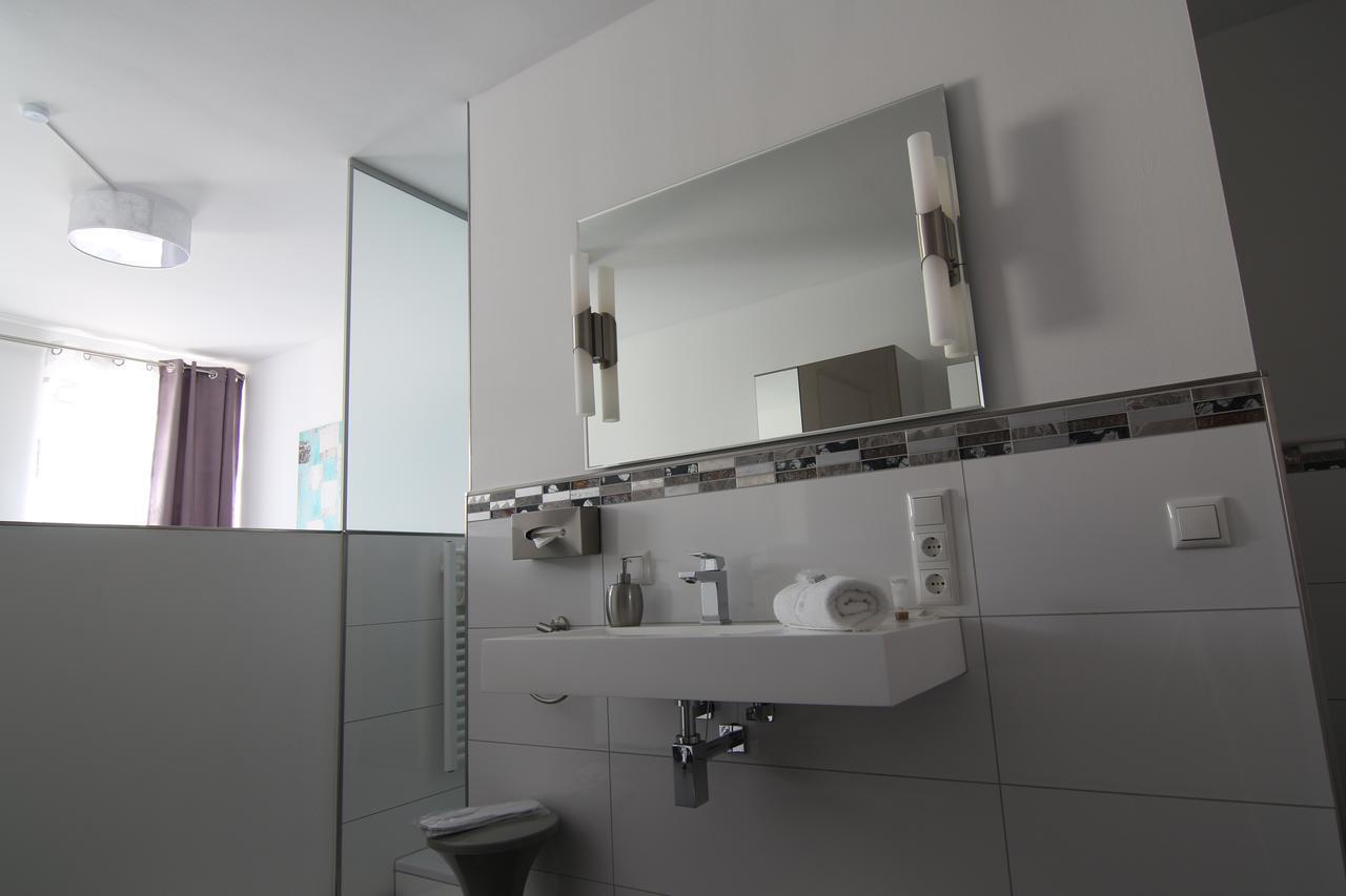 Hotel & Restaurant Arnoldusklause Düren - Eifel エクステリア 写真